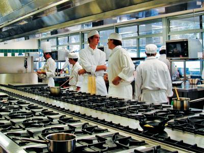 Trainee chefs in the kitchen facilities at ETI. Photo credit: ETI